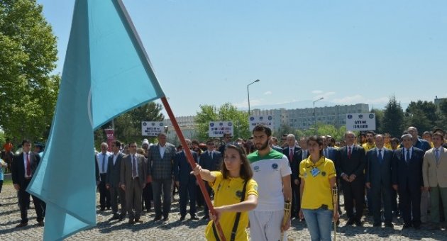Büyükşehir İle Üniversitede Spor Rüzgarı