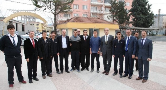 Büyükşehir’den Gemlik’e İkinci Spor Tesisi