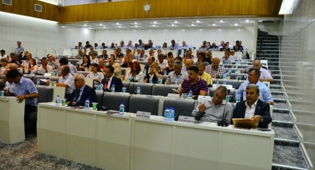 Büyükşehir’den Göztepe Stadı İçin Muvafakat