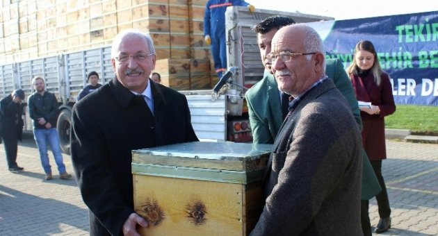 Büyükşehir’in Kovan Kampanyası Devam Ediyor