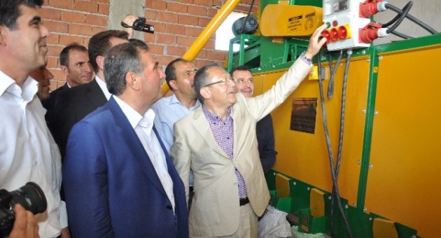 Büyükşehrin Tarıma Desteği Sürüyor