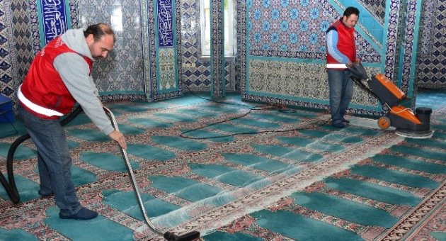 Camiler Gül Kokacak