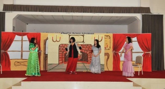 Çan Belediyesinden Çocuklara Tiyatro