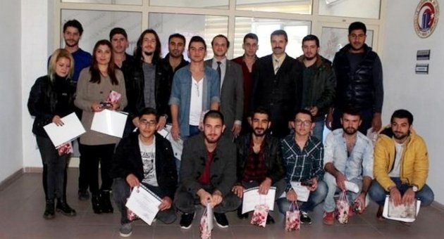 Çan Myo Öğrencileri Robot Yarışmasında 1. Oldu