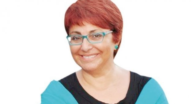 Çanakkale, Yazar Buket Uzuner’i Ağırlıyor