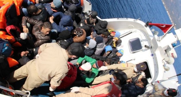 Çanakkale’de 102 Kaçak Göçmen Yakalandı