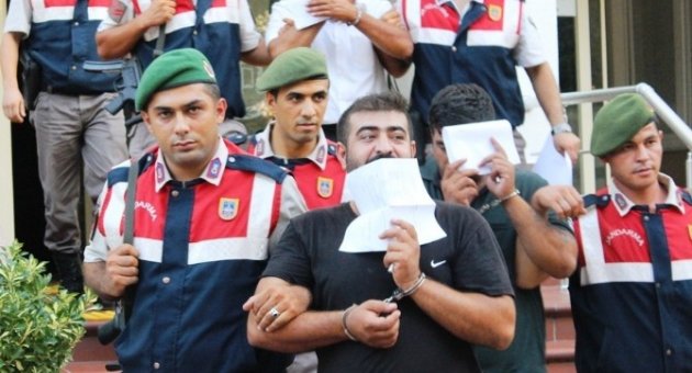 Çanakkale’de 14 Aracı Soyan 3 Kişi Tutuklandı