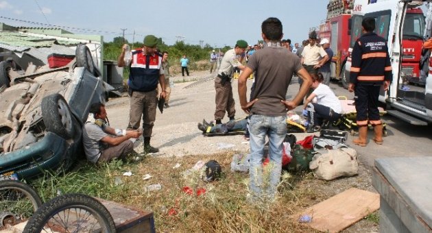 Çanakkale’de Askeri Araç Kaza Yaptı: 1 Ölü, 4 Yaralı