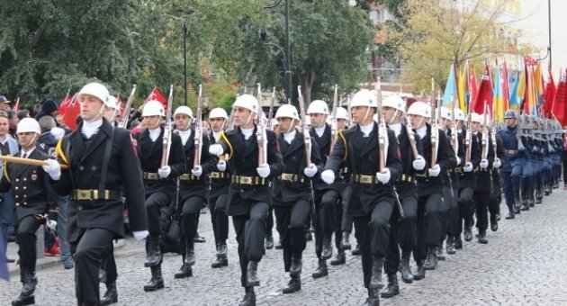 Çanakkale’de Cumhuriyet Bayramı Coşkuyla Kutlandı