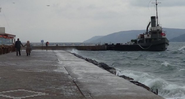 Çanakkale’de Fırtına