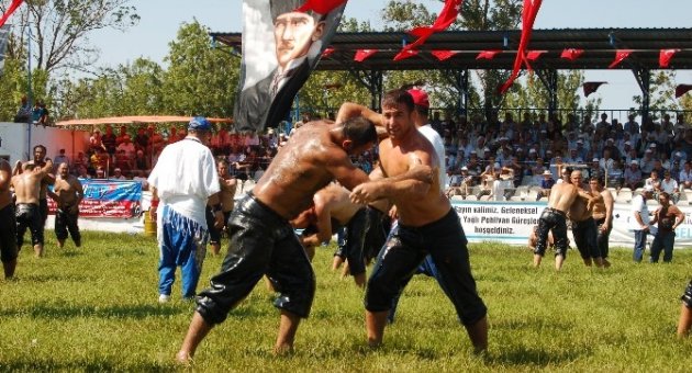 Çardak Tarihi 282’inci Yağlı Güreşlere Doğru