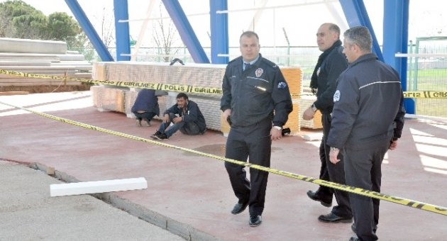 Çatıdan Düşen İşçi Öldü