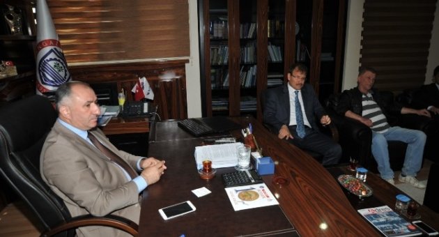 Çavuşoğlu’ndan Çağlayan’a Ziyaret