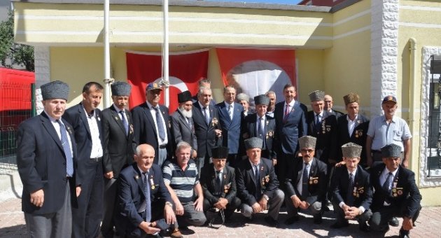 Çerkezköy Kaymakamı Kubilay Gazilerle Bir Araya Geldi