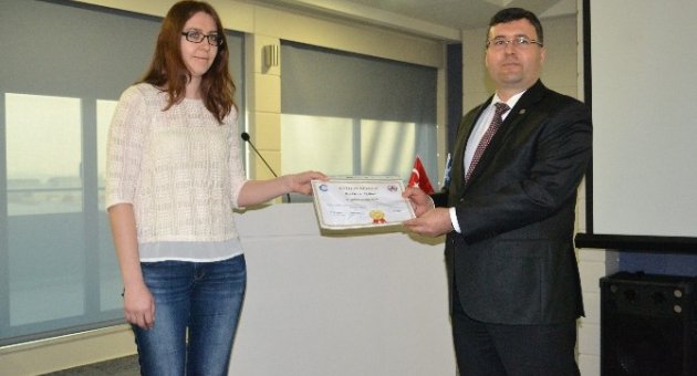 Çerkezköy Osb’de Düzenlenen Dış Ticaret Eğitiminin Sertifikaları Verildi