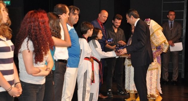 Çerkezköy ’yıldızlarıyla’ Buluştu