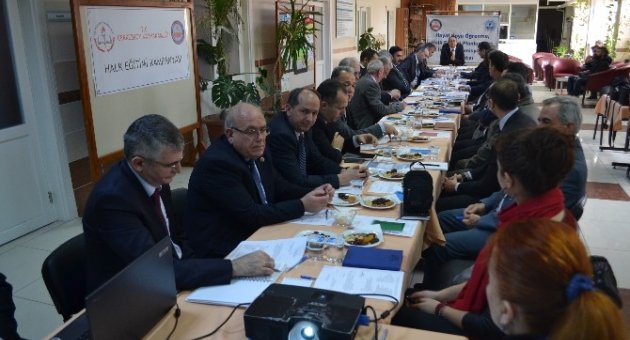 Çerkezköy’de Halk Eğitimi İşbirliği Komisyonu Toplandı