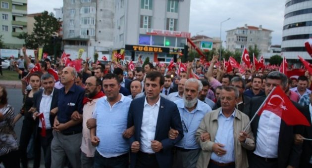 Çerkezköy’de Teröre Tepki Yürüyüşü