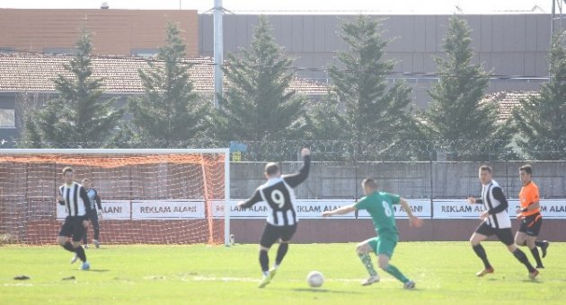 Çerkezköyspor Evinde Bir Puana Razı Oldu