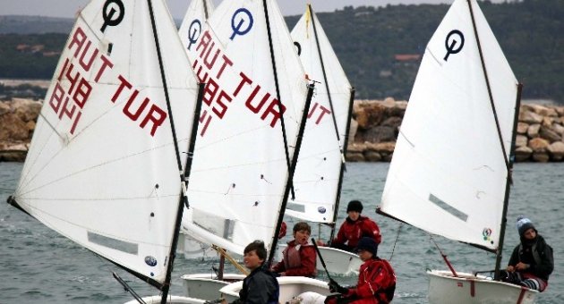 Çeşme Yelken Kulübü, Genç Yeteneklere Talip