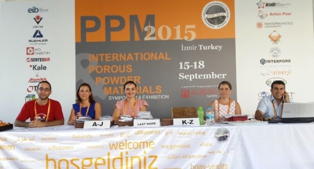 Çeşme’de Gözenekli Ve Toz Maddeler Sempozyumu
