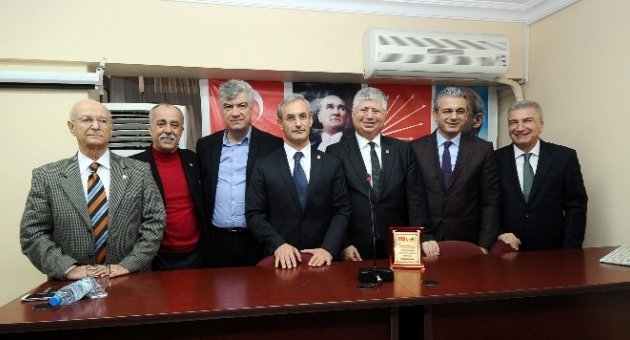 Chp Karşıyaka’da Uğur Yıldırım Dönemi
