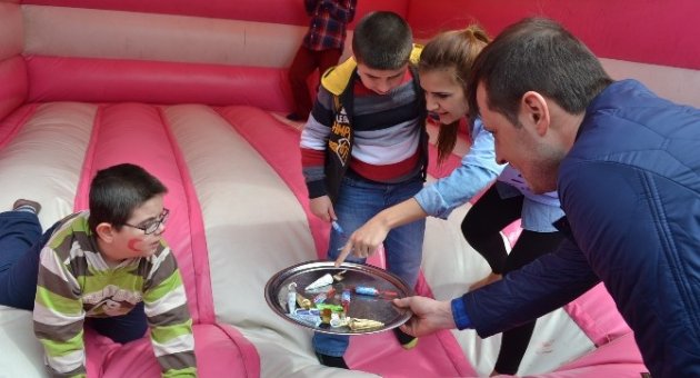 Chp’li Gençler Otizm’e Dikkat Çekti