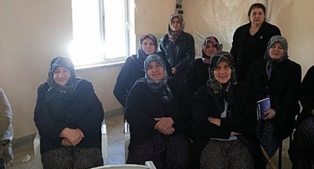 Chp’li Kadınlar Malkara’da Seçim Çalışmalarına Devam Ediyor