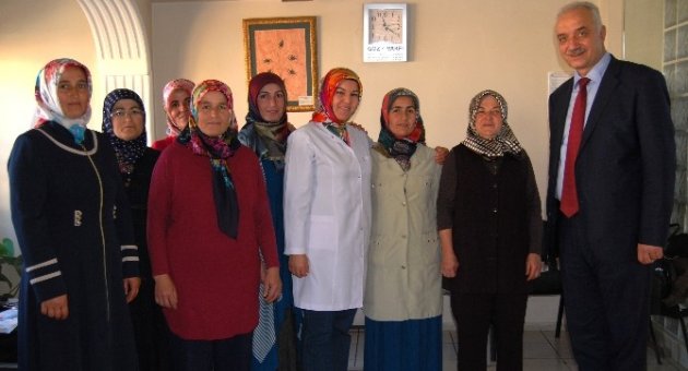 Çiftçi Kadınlardan Başkana Teşekkür