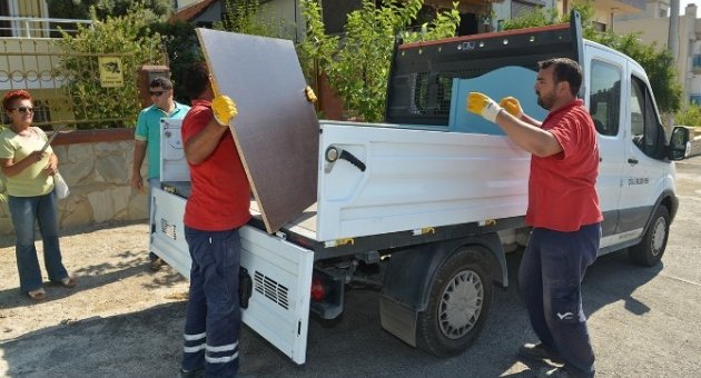 Çiğli Belediyesi’nden Üniversite Öğrencilerine Eşya Yardımı