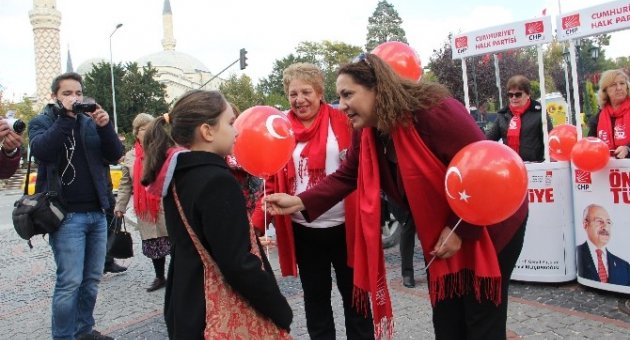 Çocuklara Ay-yıldızlı Balon