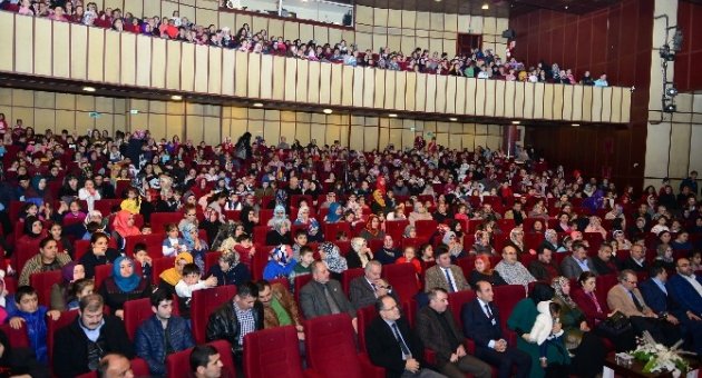 Çocuklara Tiyatro Sahnesinden Çevre Mesajı