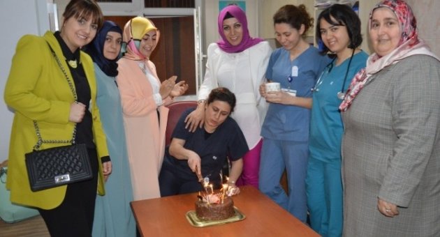 Çocuklarını Kaybeden Kadınlar Yılın Annesi Seçildi