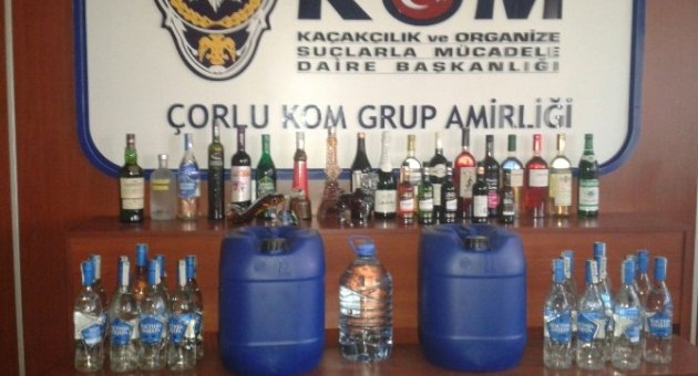 Çorlu Polisinden Kaçak İçki Operasyonu