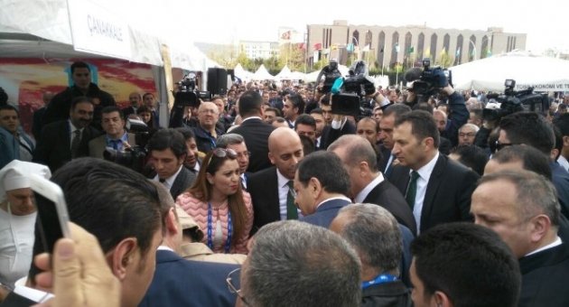 Cumhurbaşkanı Erdoğan Çanakkale Standını Ziyaret Etti