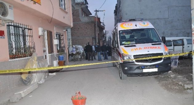 Çuvaldan Ceset Çıktı