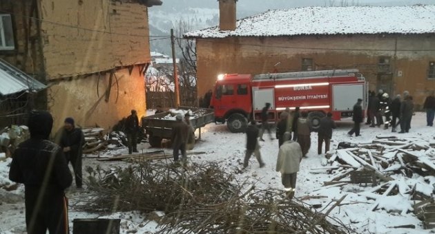 Dağ İlçesinde Korkutan Yangın