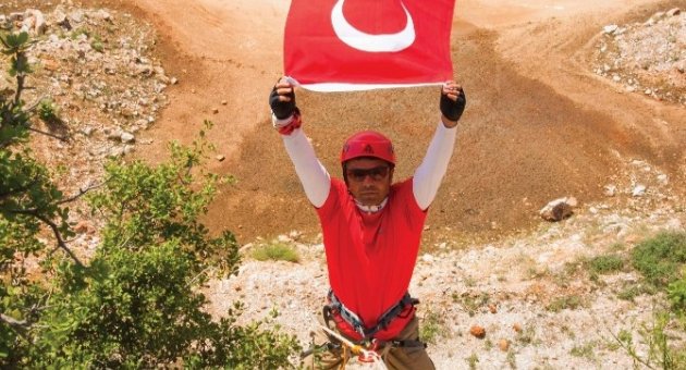 Dağcıların Gösterisi Nefes Kesti