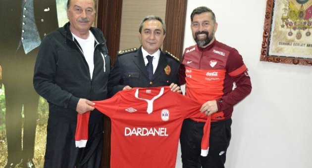 Dardanelspor’lu Yöneticilerden Emniyete Ziyaret