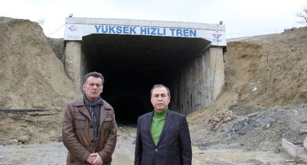 Demirel Hızlı Tren Şantiyelerini Gezdi