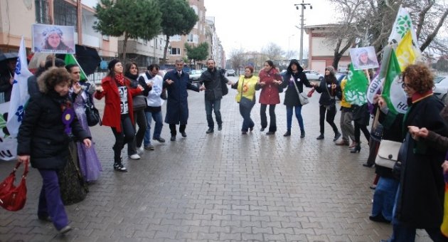 Demokrasi Platformu Kadınlar İçin Yürüdü