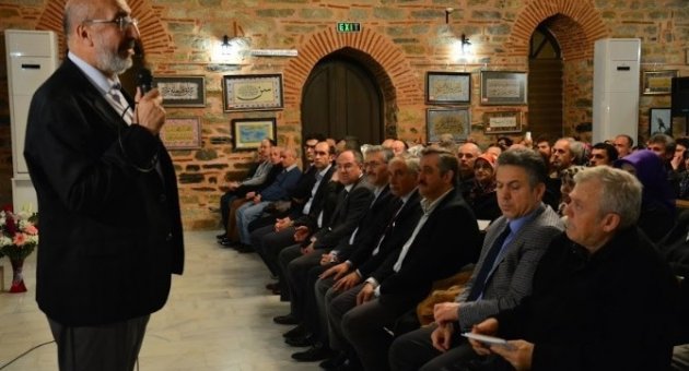 Dilipak Bursa’da Okurlarıyla Buluştu