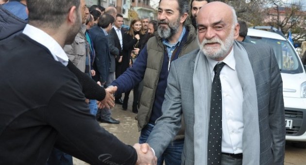 Diriliş Ekibi Geyikli Baba’nın Huzurunda