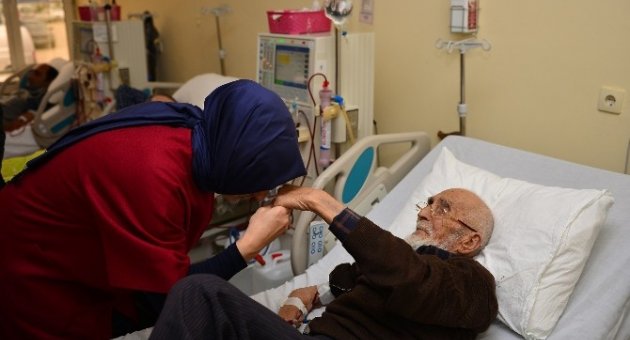 Diyaliz Hastalarına Moral Ziyareti