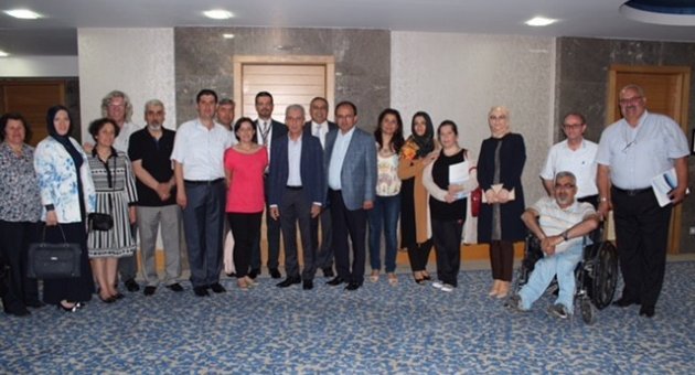 Diyaliz Hastalarına ’yaza Merhaba’ Paneli