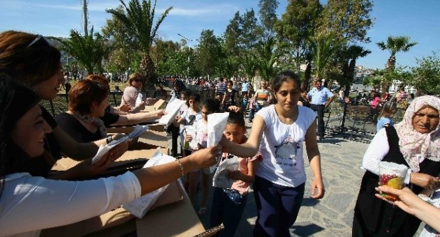 Doğançay Gözleme Ve Ayran Festivali Yoğun İlgi Gördü