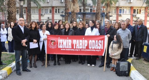 Doktorlar Ve Hemşireler Özgecan’a Sahip Çıktı