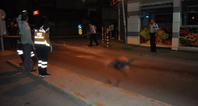 Dördüncü Kattaki Evinin Balkonundan Düşerek Öldü