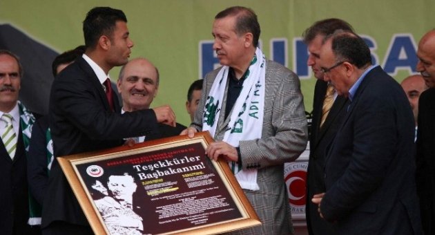 Düğünde Oynama Sırası Yüzünden 3 Kişi Öldürüldü