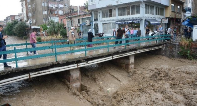Dün Taşan Dere Bugün Kurudu